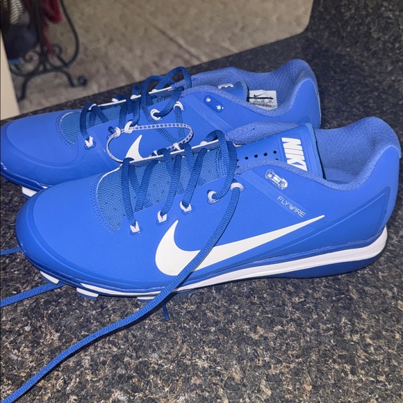 Nike Men’s Baseball Cleats - Picture 1 of 4